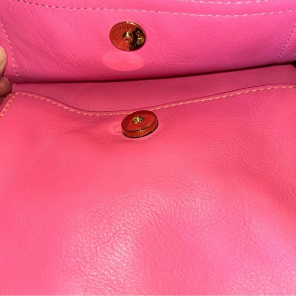 Dooney & Bourke Florentine Clayton in bubble gum pink with strap - Picture 8 of 12